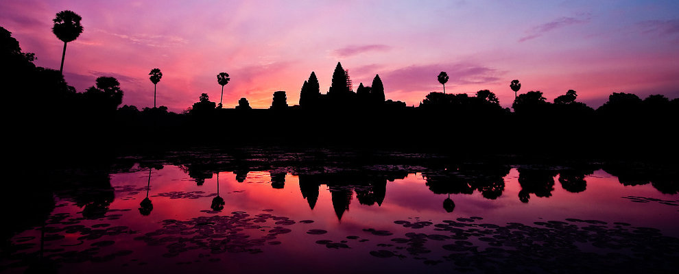 Angkor wat sunset