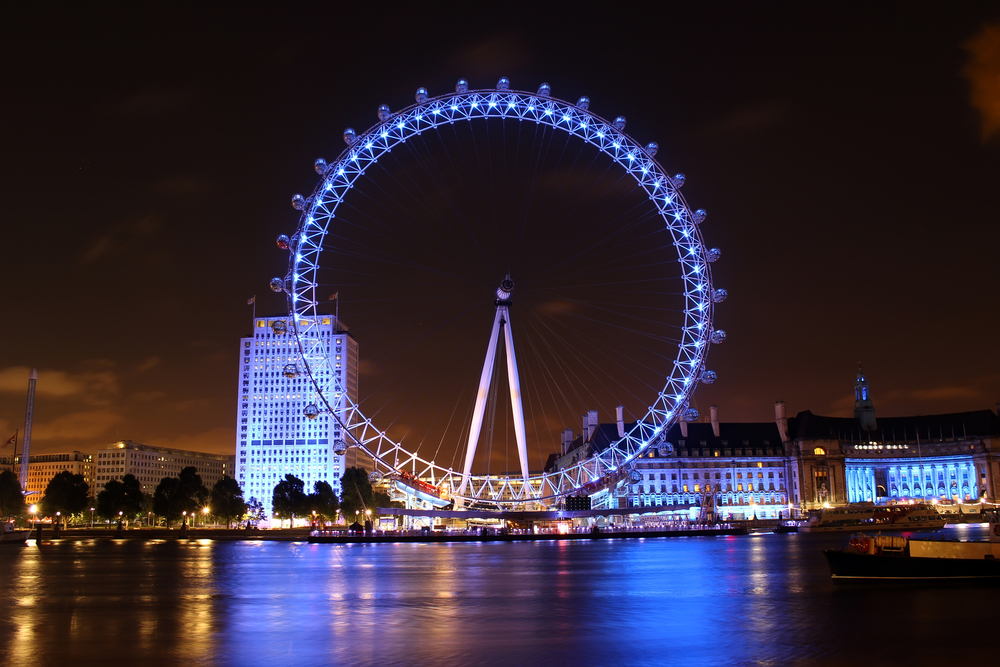 LONDON AUGUST 3 Night shot of the London Eye4