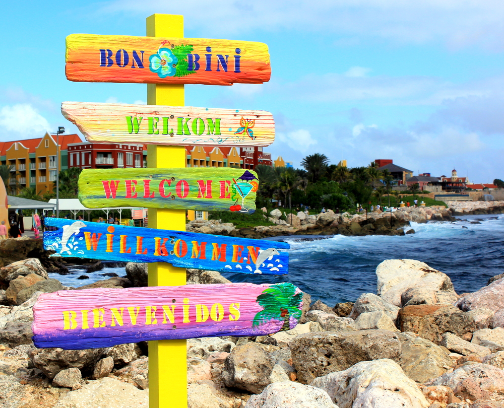 Welcome sign in Curacao