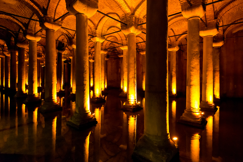jpgThe Basilica Cistern in Istanbul Turkey