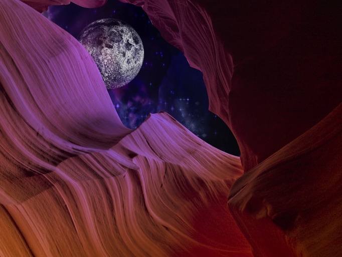 luna canyon